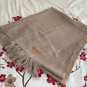 Kuna baby alpaca shawl